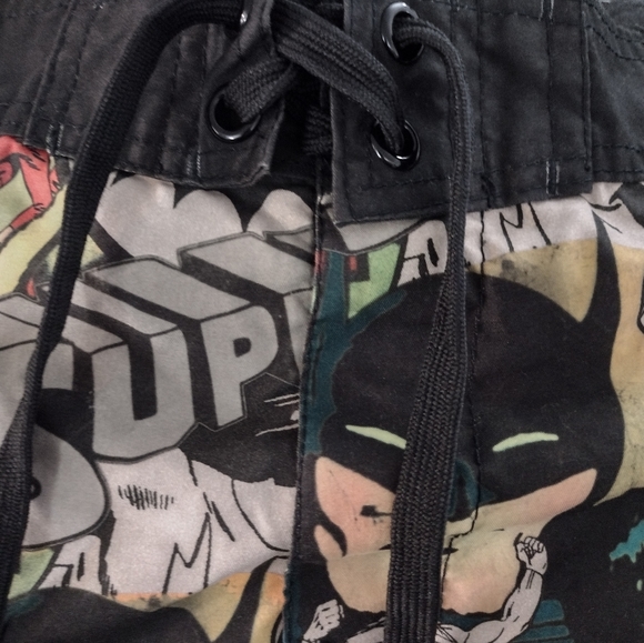 Men's DC Comics Batman Robin Flash Superman Swim Trunks Board Shorts  Sz XL - Picture 4 of 9